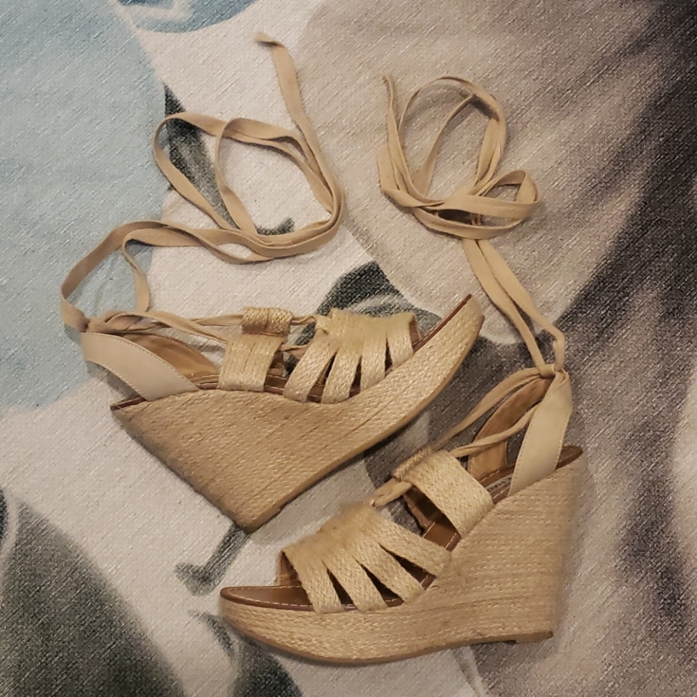 💥 Steve Madden wrap sandals